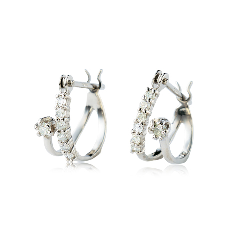 プラチナ０．１ｃｔダイヤモンドツインピアス