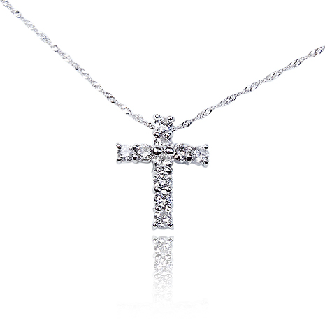 純プラチナ台０．３ｃｔダイヤ　クロスペンダント