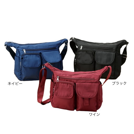 前面ポケットいっぱい軽量バッグ