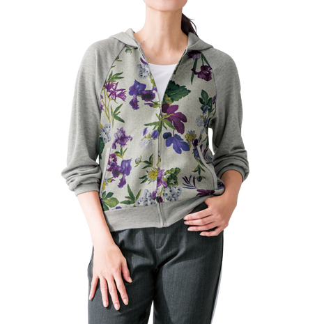 ボタニカル柄パーカー