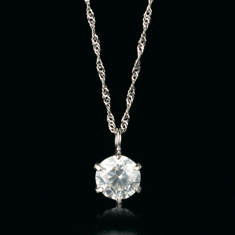 純プラチナ台０．３５ｃｔダイヤモンドペンダント